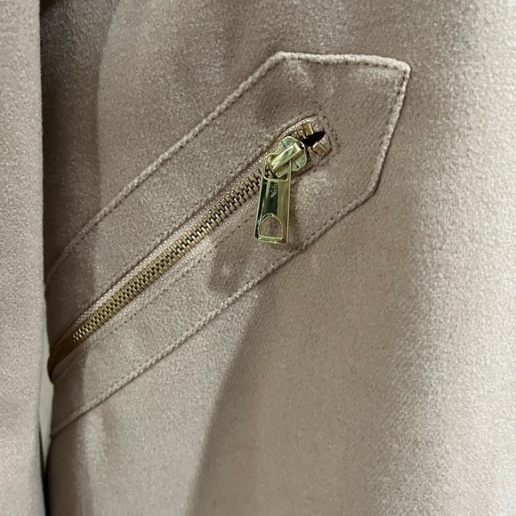 ZARA PINK COAT with FUR - Picture 7 of 8